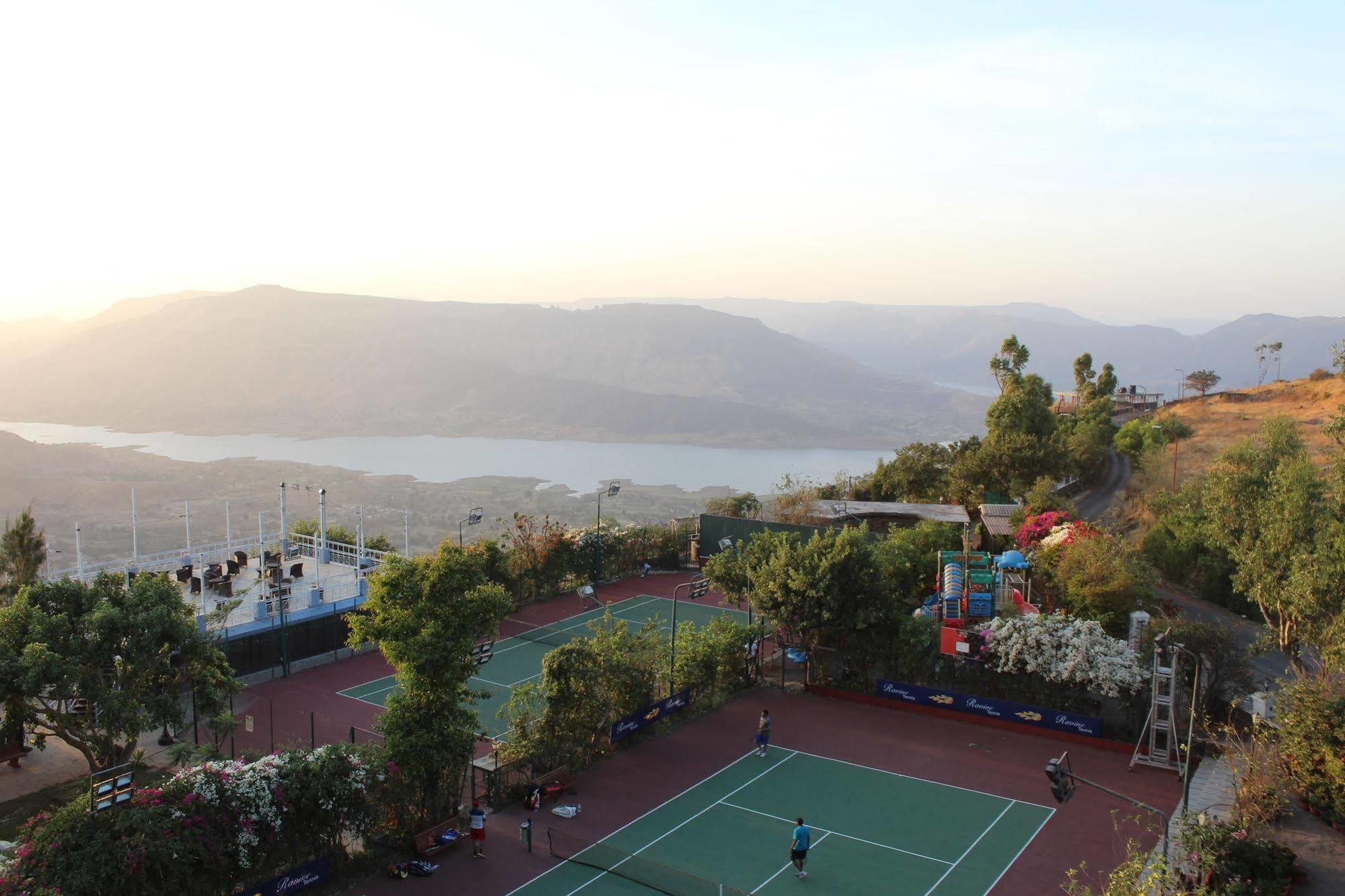 Ravine Hotel Panchgani Exterior foto